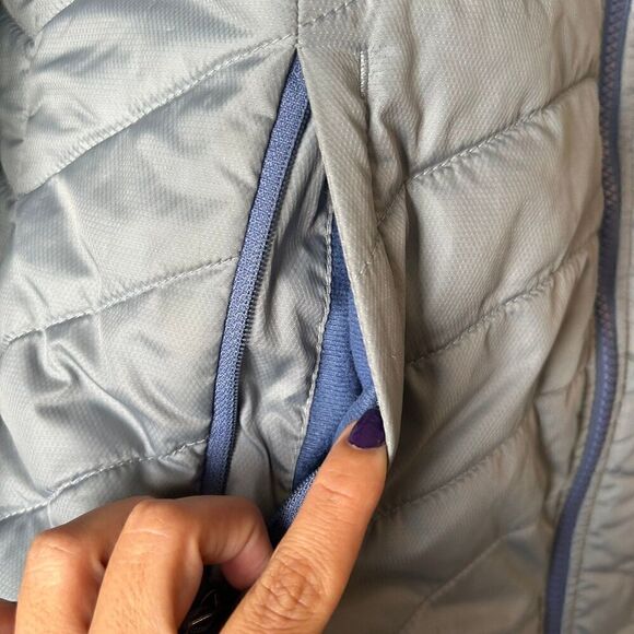 The North Face blue gray mossbud swirl reversible jacket top women’s M - Picture 9 of 11
